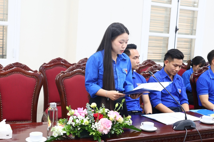 TUỔI TRẺ THẠCH THẤT: SÁNG MÃI NIỀM TIN DƯỚI LÁ CỜ VẺ VANG CỦA ĐẢNG- Ảnh 9.