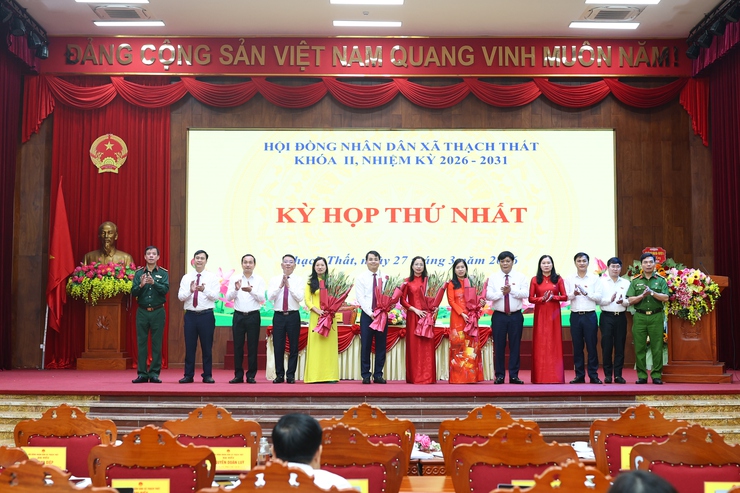 Xã Thạch Thất: Tổ chức kỳ họp HĐND thứ nhất khoá II kiện toàn tổ chức bộ máy nhiệm kỳ 2026-2031- Ảnh 7.