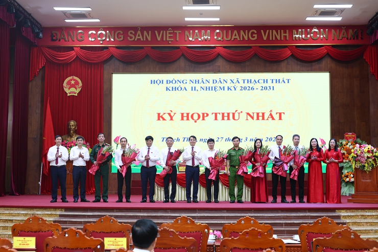 Xã Thạch Thất: Tổ chức kỳ họp HĐND thứ nhất khoá II kiện toàn tổ chức bộ máy nhiệm kỳ 2026-2031- Ảnh 9.