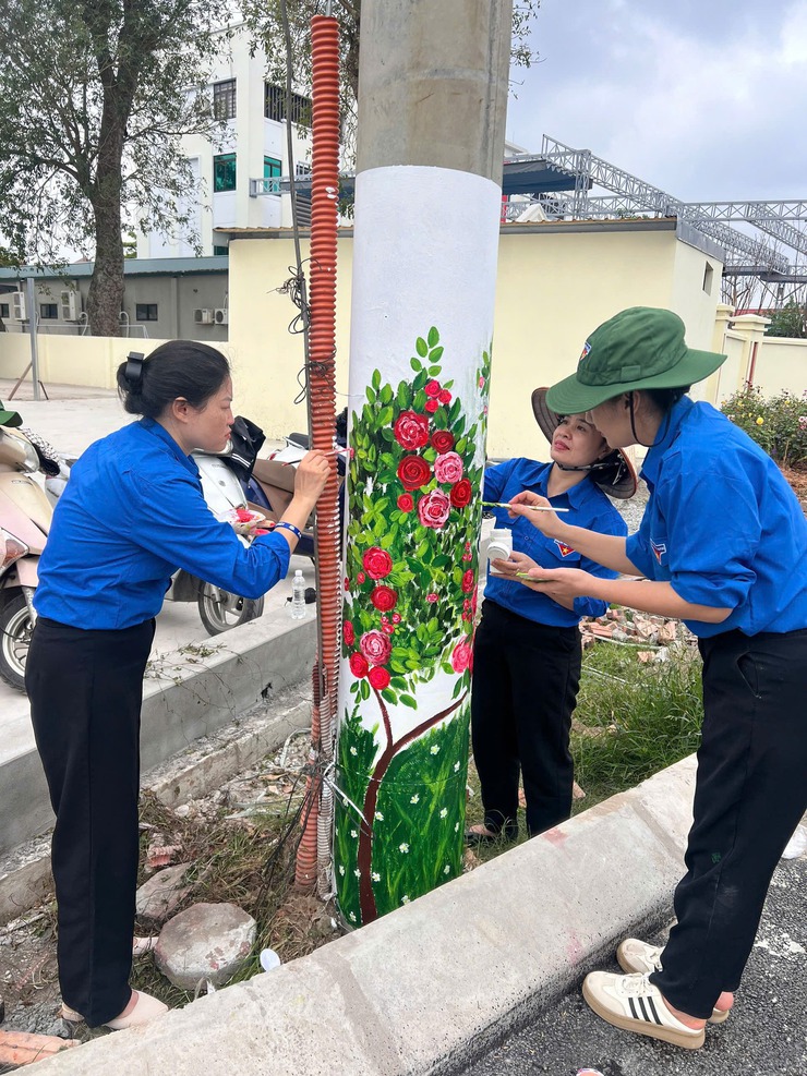 CỘT ĐIỆN NỞ HOA: ĐIỂM SÁNG TRONG THÁNG THANH NIÊN XÃ ĐẠI THANH- Ảnh 1.