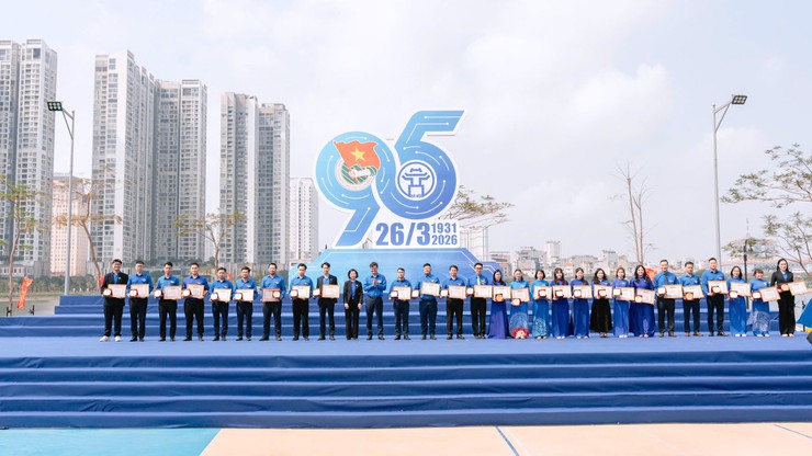 TỰ HÀO TUỔI TRẺ XÃ ĐẠI THANH – VINH DANH CÁC CÁN BỘ ĐOÀN TIÊU BIỂU- Ảnh 2.