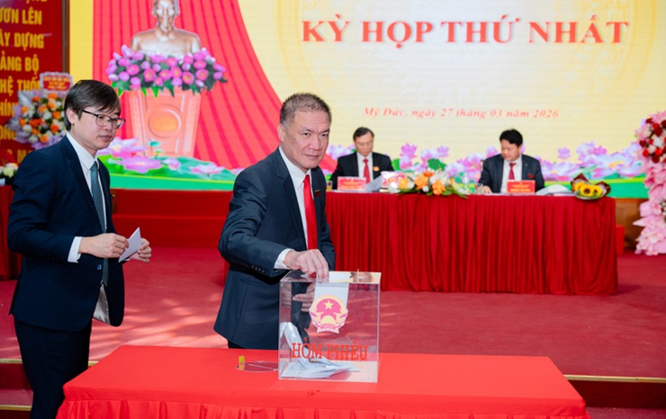 Kỳ họp thứ Nhất HĐND xã Mỹ Đức:  Kiện toàn nhân sự chủ chốt- Ảnh 5.