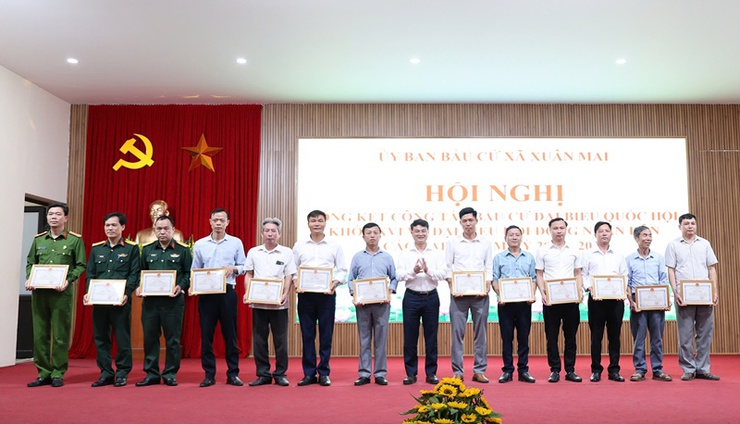 Xuân Mai tổng kết công tác bầu cử đại biểu Quốc hội khóa XVI và HĐND các cấp nhiệm kỳ 2026-2031- Ảnh 9.