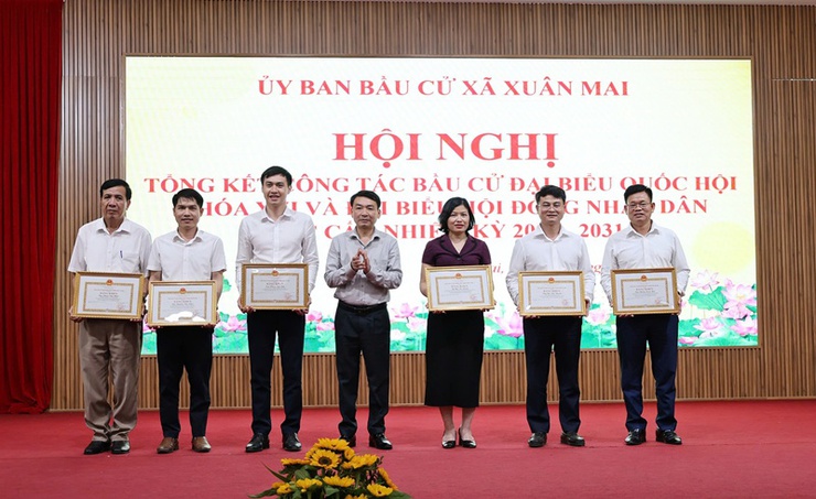 Xuân Mai tổng kết công tác bầu cử đại biểu Quốc hội khóa XVI và HĐND các cấp nhiệm kỳ 2026-2031- Ảnh 10.
