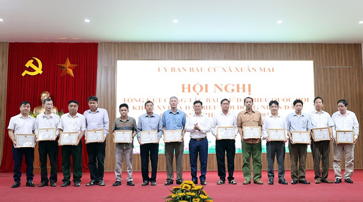 Xuân Mai tổng kết công tác bầu cử đại biểu Quốc hội khóa XVI và HĐND các cấp nhiệm kỳ 2026-2031- Ảnh 11.