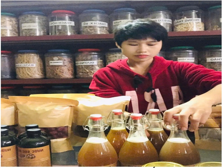 Thầm lặng như thang thuốc: Cô chủ tiệm Đông y Nguyễn Thị Hà, chữa lành bằng trái tim- Ảnh 1.
