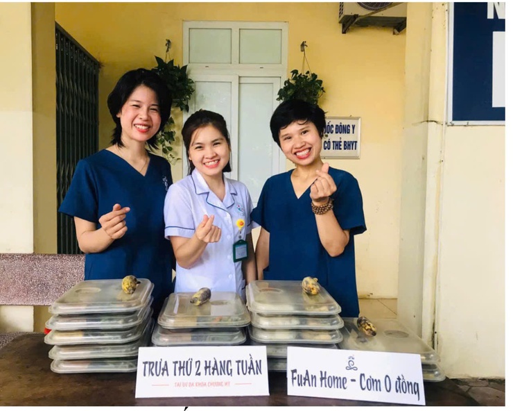 Thầm lặng như thang thuốc: Cô chủ tiệm Đông y Nguyễn Thị Hà, chữa lành bằng trái tim- Ảnh 2.