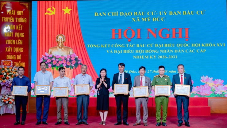 Kỳ họp thứ Nhất HĐND xã Mỹ Đức:  Kiện toàn nhân sự chủ chốt- Ảnh 15.