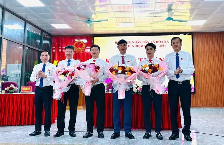 KỲ HỌP THỨ NHẤT HĐND XÃ HÒA XÁ NHIỆM KỲ 2026-2031 THÀNH CÔNG TỐT ĐẸP- Ảnh 6.