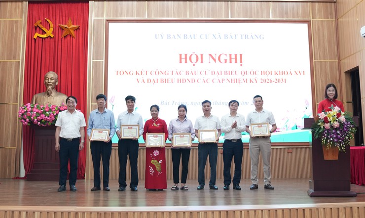Bát Tràng tổng kết toàn diện công tác bầu cử nhiệm kỳ 2026-2031- Ảnh 8.