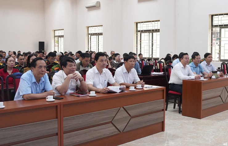 Quán triệt Nghị quyết số 02 của Bộ Chính trị về "Xây dựng và phát triển Thủ đô Hà Nội trong kỷ nguyên mới"- Ảnh 3.