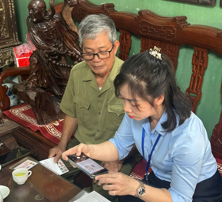 Tổ xung kích Chi nhánh số 6 hỗ trợ trực tiếp công dân yếu thế tại cơ sở- Ảnh 3.