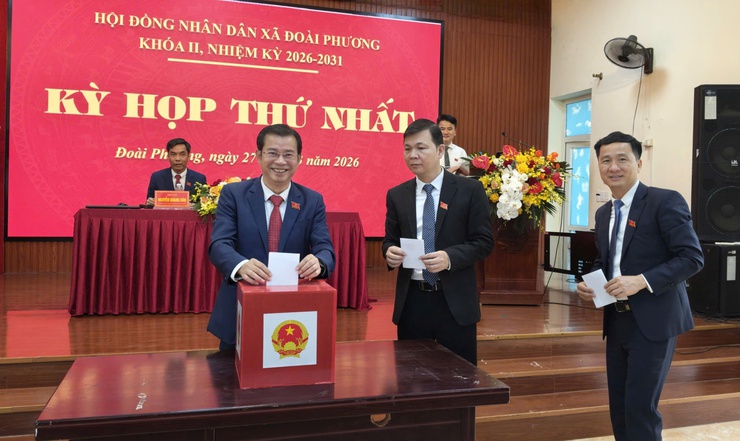 Xã Đoài Phương tổ chức thành công Kỳ họp thứ nhất HĐND xã khóa 2, nhiệm kỳ 2026–2031- Ảnh 2.