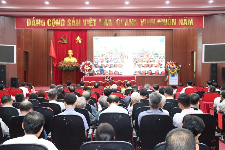 PHÚ XUYÊN DỰ TRỰC TUYẾN HỘI NGHỊ TỔNG KẾT CÔNG TÁC BẦU CỬ CỦA THÀNH PHỐ HÀ NỘI- Ảnh 4.