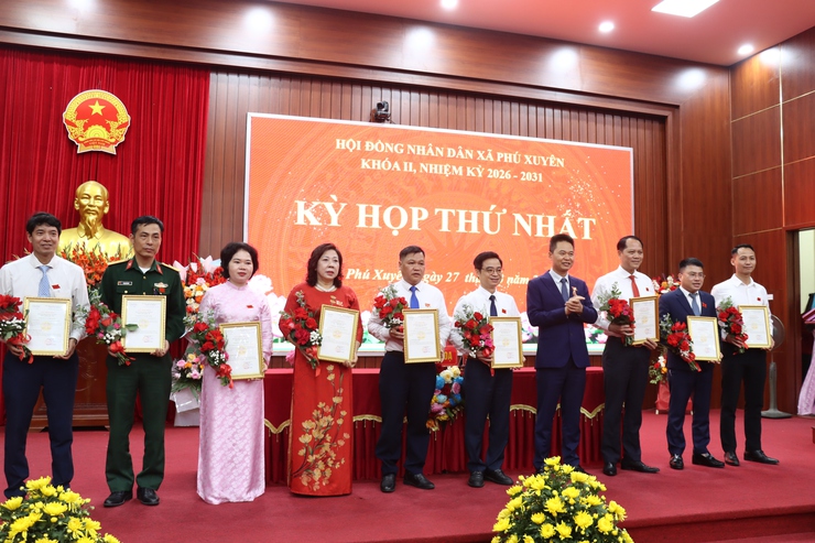 Kỳ họp thứ nhất HĐND xã Phú Xuyên khóa II, nhiệm kỳ 2026 - 2031- Ảnh 4.