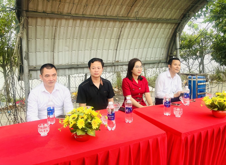 Giao lưu bóng đá chào mừng 95 năm Ngày thành lập Đoàn TNCS Hồ Chí Minh tại xã Phúc Lộc- Ảnh 1.