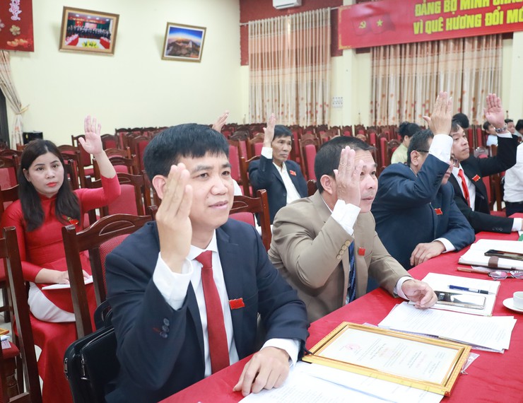 HĐND xã Minh Châu khóa XXII kiện toàn bộ máy, mở ra giai đoạn phát triển mới- Ảnh 15.