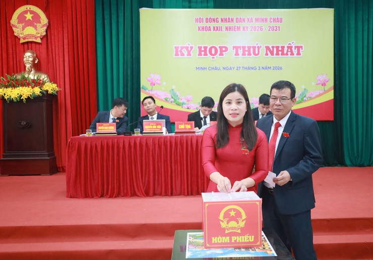 HĐND xã Minh Châu khóa XXII kiện toàn bộ máy, mở ra giai đoạn phát triển mới- Ảnh 13.