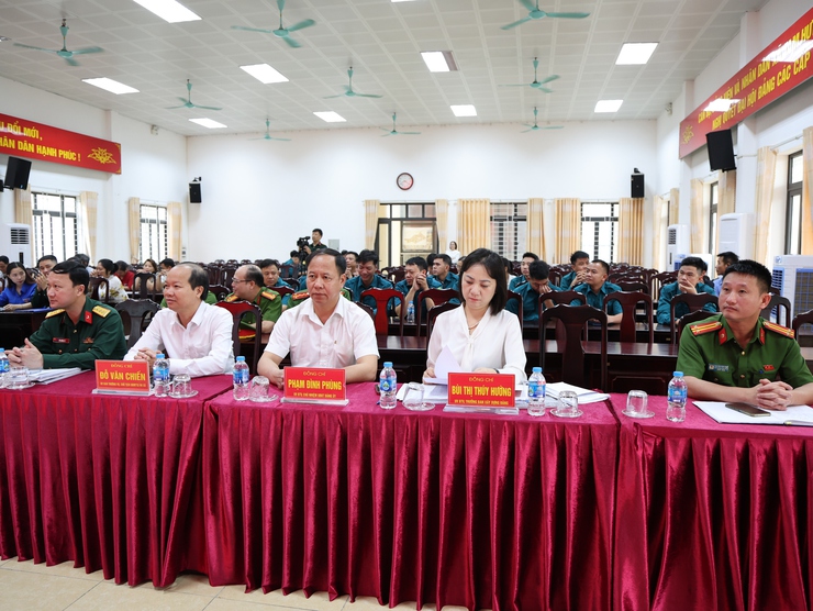 Tam Hưng tổng kết công tác tuyển chọn gọi công dân nhập ngũ và tham gia nghĩa vụ Công an nhân dân năm 2026; công tác QP&AN; công tác PKND năm 2025- Ảnh 1.