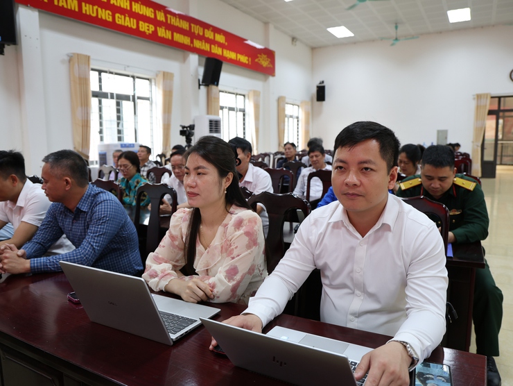 Tam Hưng tổng kết công tác tuyển chọn gọi công dân nhập ngũ và tham gia nghĩa vụ Công an nhân dân năm 2026; công tác QP&AN; công tác PKND năm 2025- Ảnh 7.