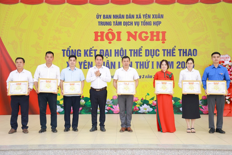 Xã Yên Xuân tổng kết công tác Đại hội Thể dục thể thao và kỷ niệm 80 năm Ngày truyền thống Thể dục thể thao Việt Nam- Ảnh 4.