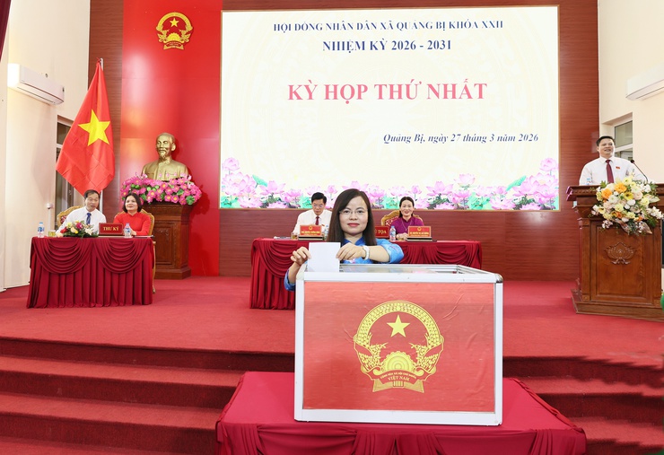 Kỳ họp thứ Nhất – HĐNĐ xã Quảng Bị khóa XXII nhiệm kỳ 2026-2031- Ảnh 9.