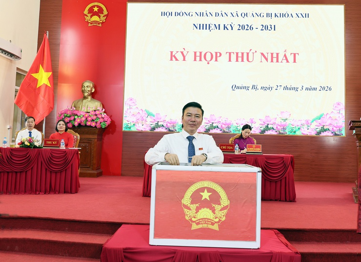 Kỳ họp thứ Nhất – HĐNĐ xã Quảng Bị khóa XXII nhiệm kỳ 2026-2031- Ảnh 12.