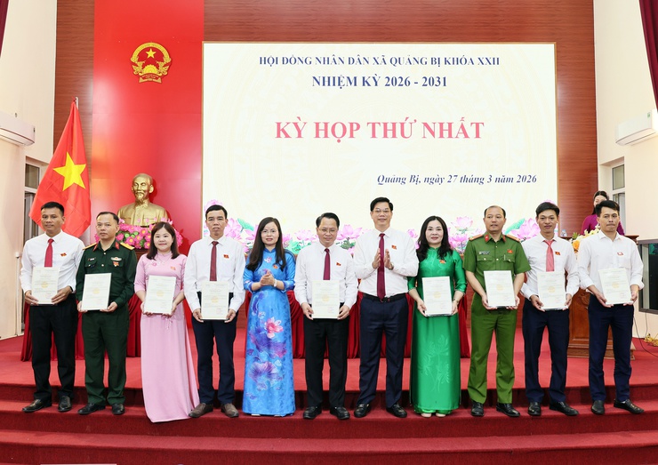 Kỳ họp thứ Nhất – HĐNĐ xã Quảng Bị khóa XXII nhiệm kỳ 2026-2031- Ảnh 7.