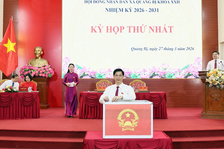 Kỳ họp thứ Nhất – HĐNĐ xã Quảng Bị khóa XXII nhiệm kỳ 2026-2031- Ảnh 8.