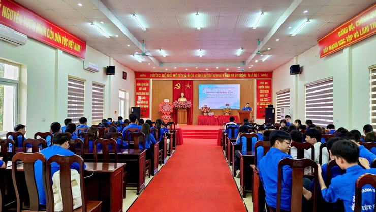 Xã Chương Dương hưởng ứng Ngày Nước thế giới và 
Ngày Khí tượng thế giới năm 2026
- Ảnh 2.