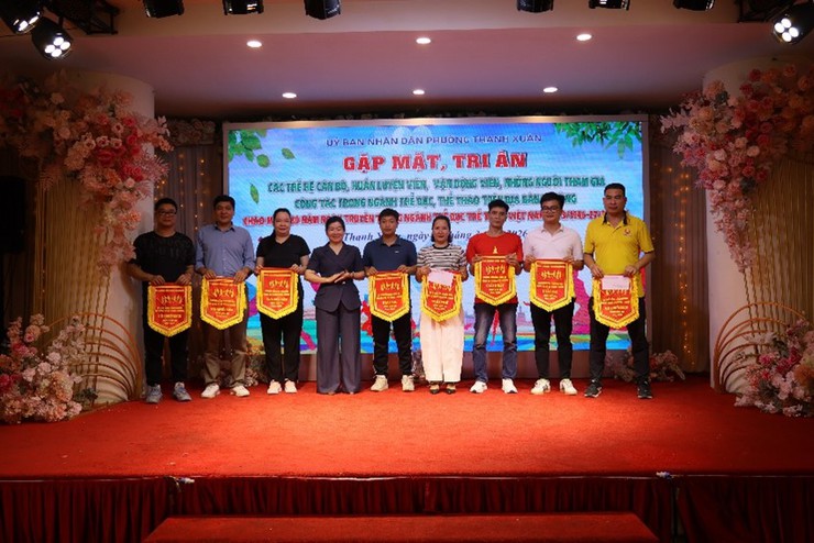 Phường Thanh Xuân tổ chức kỷ niệm 80 năm Ngày thể thao Việt Nam (27/3/1946 – 27/3/2026)
- Ảnh 5.