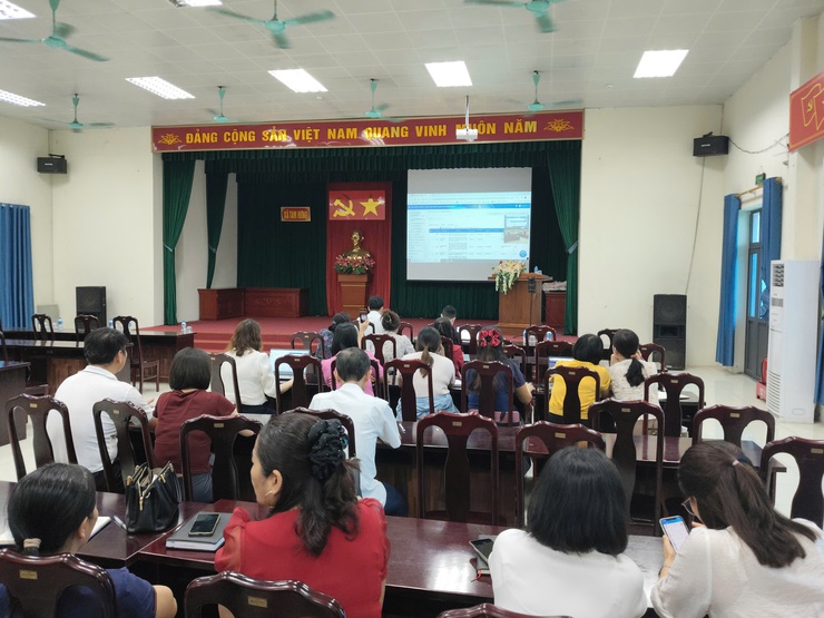 Tam Hưng dự hội nghị trực tuyến triển khai hệ thống quản lý văn bản ứng dụng AI- Ảnh 3.