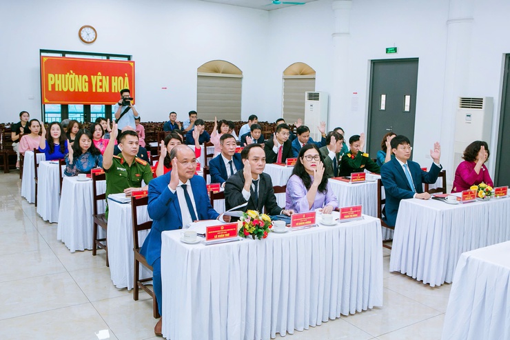 Khai mạc Kỳ họp thứ Nhất HĐND phường Yên Hòa khóa II, nhiệm kỳ 2026 - 2031- Ảnh 6.