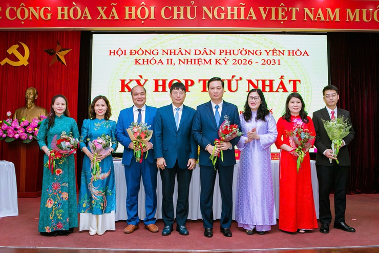 Khai mạc Kỳ họp thứ Nhất HĐND phường Yên Hòa khóa II, nhiệm kỳ 2026 - 2031- Ảnh 5.