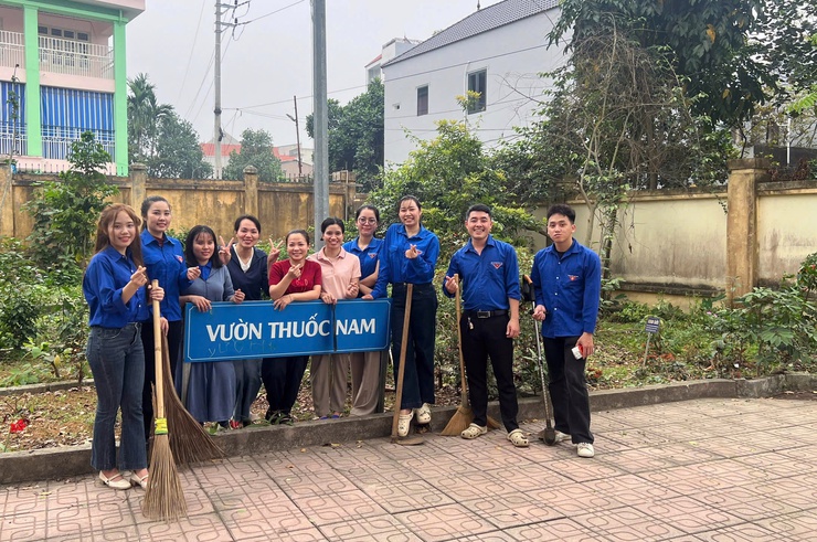 Chi đoàn Trạm Y tế phường Chương Mỹ sôi nổi hoạt động Tháng Thanh niên năm 2026- Ảnh 4.