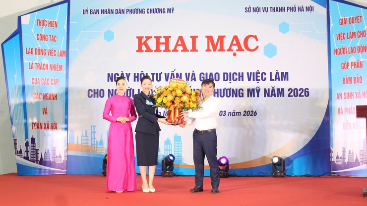 Khai mạc Ngày hội tư vấn và giao dịch việc làm cụm Chương Mỹ năm 2026- Ảnh 4.