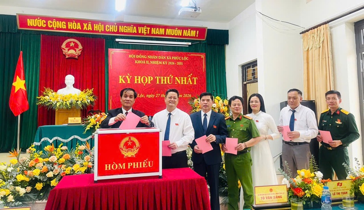 Kỳ họp thứ nhất HĐND xã Phúc Lộc khóa II, nhiệm kỳ 2026-2031- Ảnh 5.