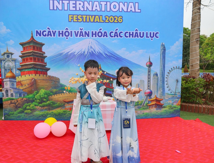 Sôi nổi Ngày hội trải nghiệm văn hóa các châu lục tại Trường Mầm non Minh Tân- Ảnh 6.