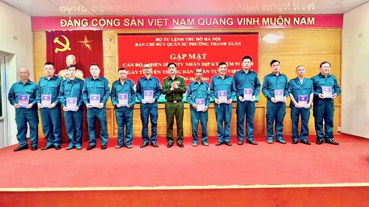Bản hùng ca chiến sỹ sao vuông: Kỷ niệm 91 năm Ngày truyền thống Dân quân Tự vệ Việt Nam (28/3/1935 - 28/3/2026)
- Ảnh 6.