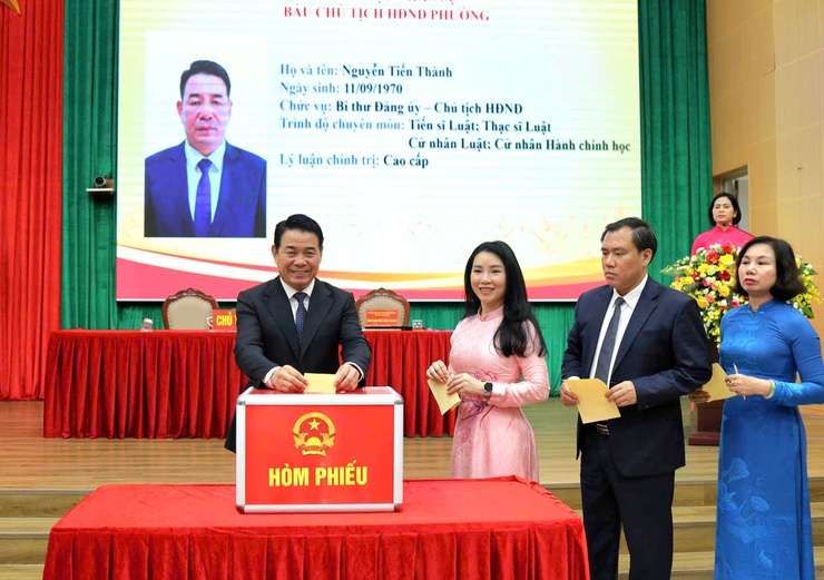 HĐND phường Xuân Đỉnh bầu các chức danh chủ chốt tại Kỳ họp thứ I nhiệm kỳ 2026–2031- Ảnh 2.