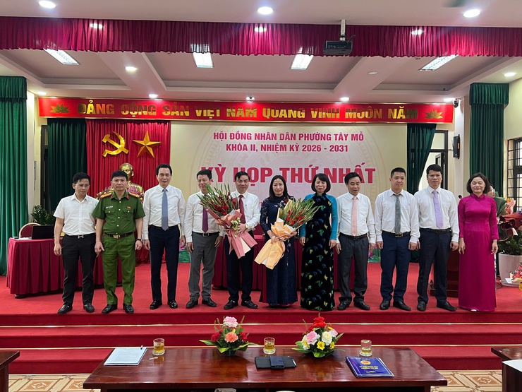 Kỳ họp thứ Nhất HĐND phường Tây Mỗ: Kiện toàn nhân sự chủ chốt

- Ảnh 9.