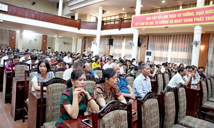 SƠN TÂY: HỘI NGHỊ ĐẠI BIỂU NHÂN DÂN BÀN VỀ XÂY DỰNG ĐỜI SỐNG VĂN HÓA Ở CƠ SỞ NĂM 2026- Ảnh 6.