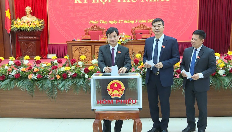 XÃ PHÚC THỌ TỔ CHỨC THÀNH CÔNG KỲ HỌP LẦN THỨ NHẤT HĐND XÃ KHOÁ II NHIỆM KỲ 2026-2031- Ảnh 7.