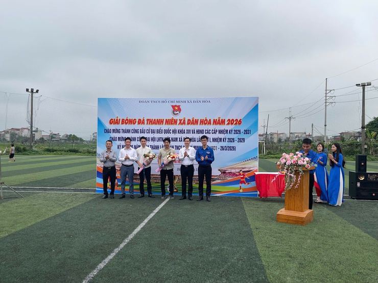  KHAI MẠC GIẢI BÓNG ĐÁ THANH NIÊN XÃ DÂN HÒA NĂM 2026- Ảnh 1.