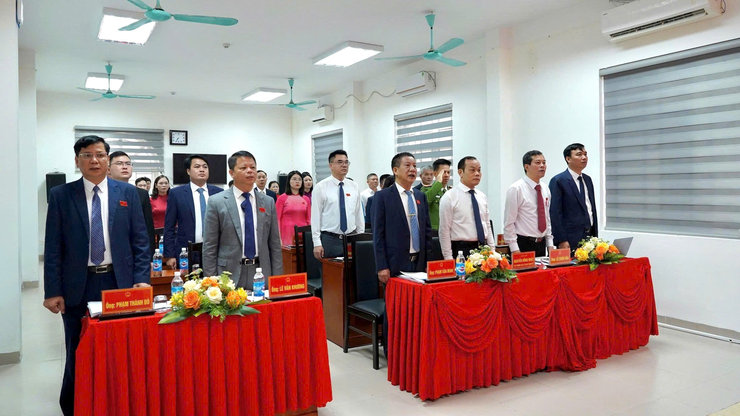 YÊN LÃNG TỔ CHỨC THÀNH CÔNG KỲ HỌP THỨ NHẤT HĐND XÃ KHÓA II, NHIỆM KỲ 2026-2031- Ảnh 1.