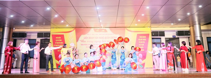 Xã Quảng Bị rộn ràng đêm văn nghệ chào mừng thành công cuộc bầu cử đại biểu Quốc hội và HĐND các cấp- Ảnh 7.