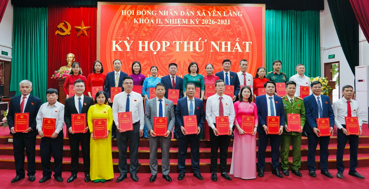 YÊN LÃNG TỔ CHỨC THÀNH CÔNG KỲ HỌP THỨ NHẤT HĐND XÃ KHÓA II, NHIỆM KỲ 2026-2031- Ảnh 3.