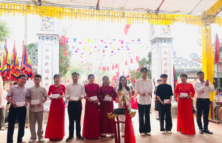 Phúc Lộc: Long trọng khai mạc lễ hội truyền thống làng Sen Chiểu xuân Bính Ngọ 2026- Ảnh 10.