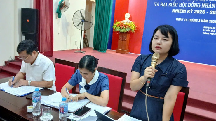 UBND xã Hòa Lạc tổ chức đối thoại với các hộ dân tại thôn 7 liên quan đến chính sách giải phóng mặt bằng thực hiện Dự án đầu tư xây dựng tuyến đường cao tốc Đại lộ Thăng Long - Ảnh 3.