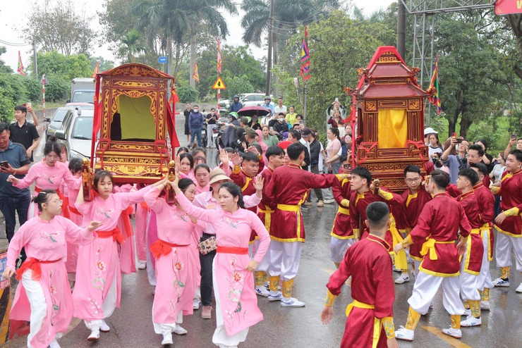 Tưng bừng các lễ hội truyền thống phường Long Biên- Ảnh 18.